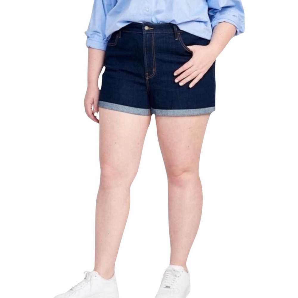 Old Navy, High-Rise WOW Shorts (Size 24)